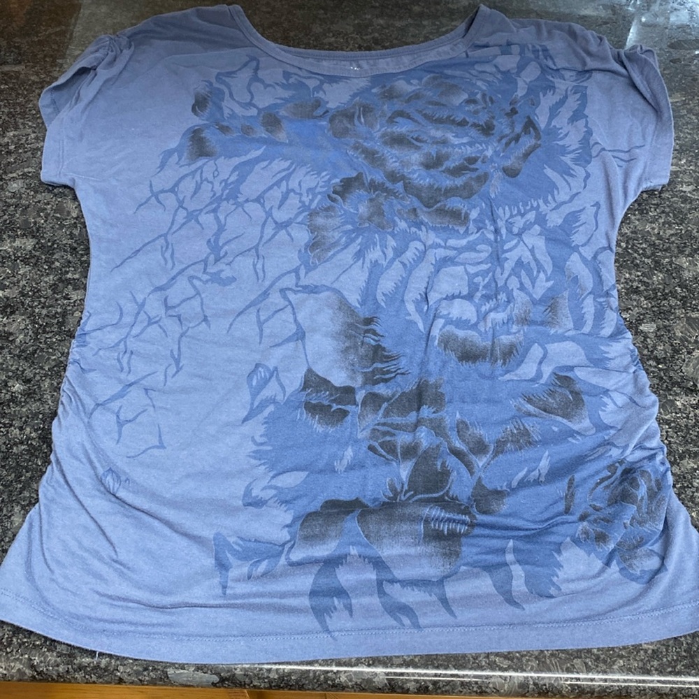 a.n.a large top